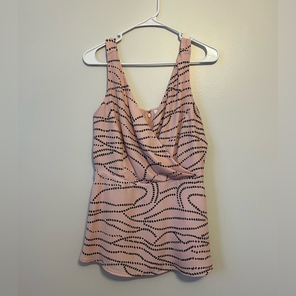 CAbi Sophia Cami Tank V-Neck Blouse Size 8 Pink & Gray